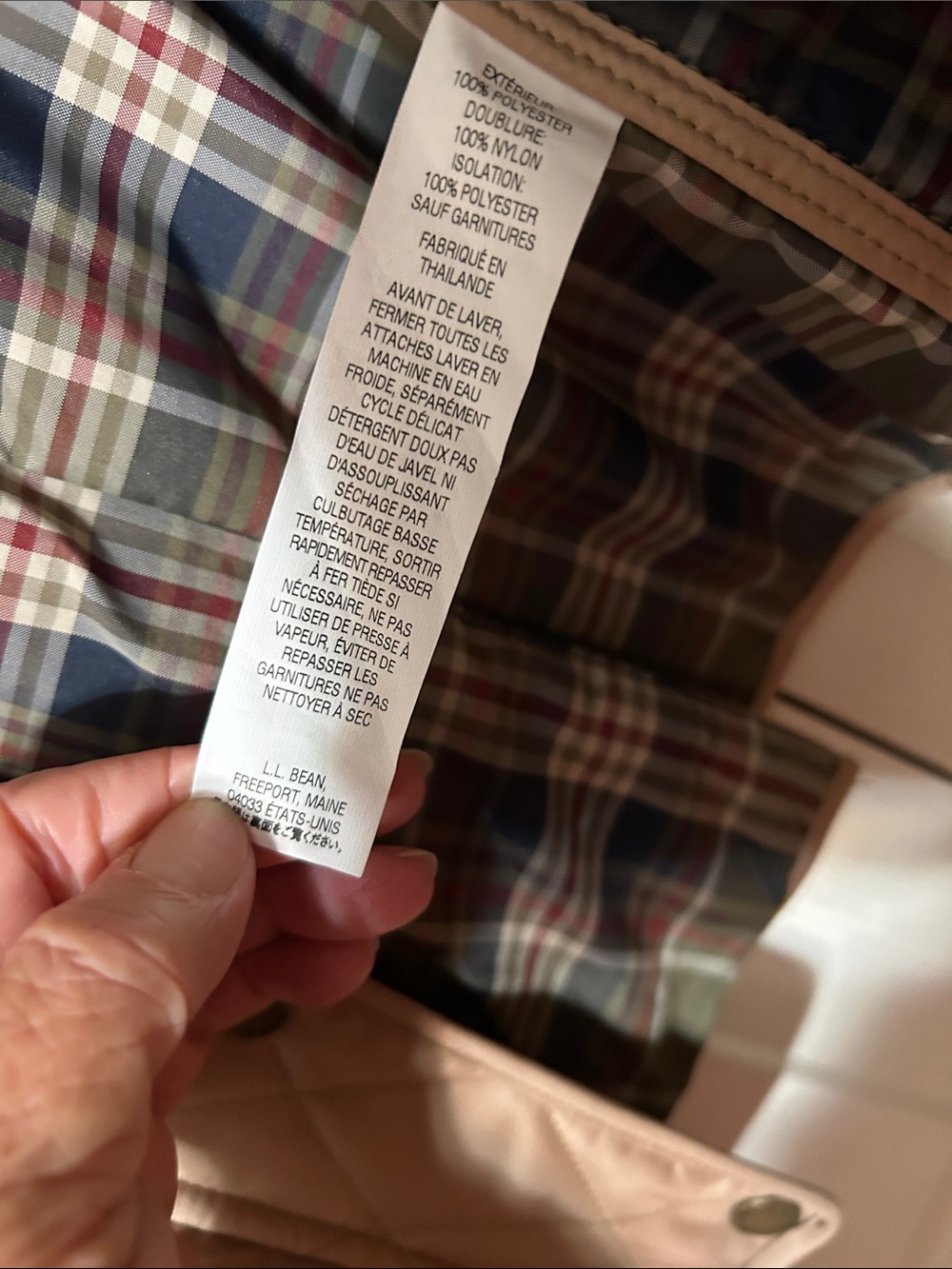 L.L. Bean Medium, Diamond pattern Quilted Riding Jacket Beige with plaid lining - Picture 5 of 7